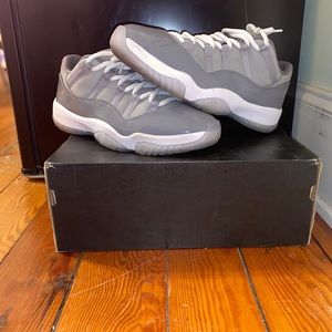 Jordan 11 Retro low " Cool Grey " 🔘🦍